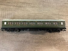 Hornby R4299D OO Gauge SR Maunsell Composite Coach Southern Green No Box