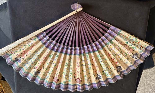 Hand painted vintage - hand,