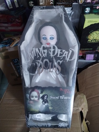 Living dead dolls snow white - dolls,