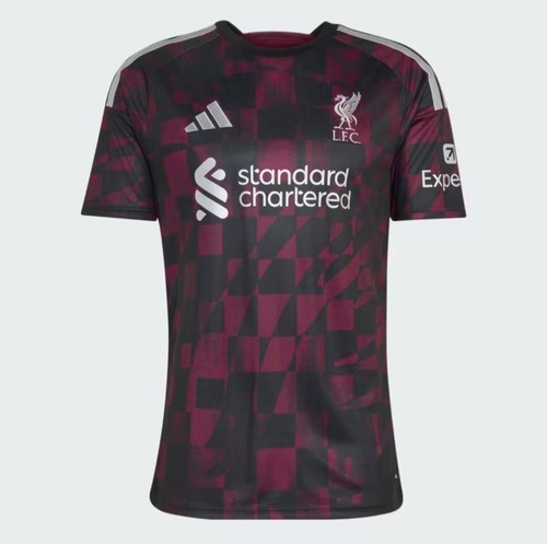 Liverpool 3rd shirt - 3rd, 26-27