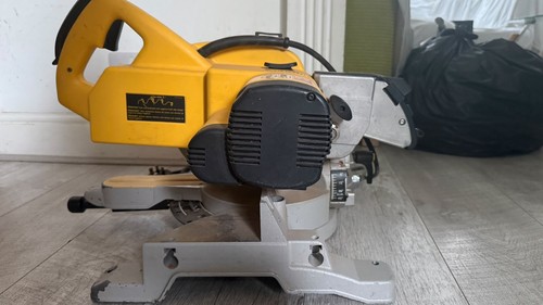 Dewalt dw707 230v corded 216mm - dw707,