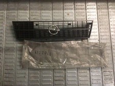 OPEL KADETT D FRONT GRILLE