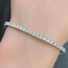 5.9TCW Round Cut Moissanite