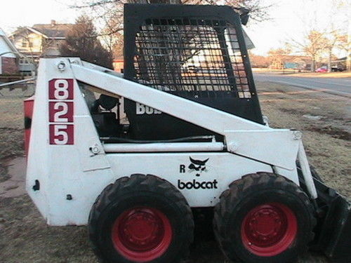 Bobcat 825 skid - skid, steer