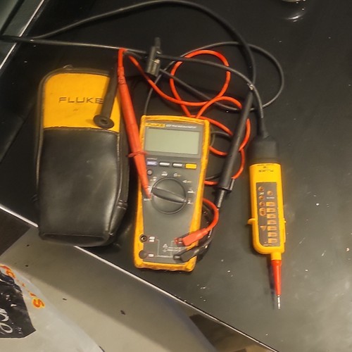 Fluke 177 true - rms, cat
