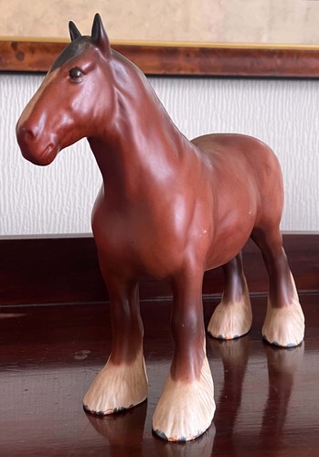 Beswick shire mare 818 - mare,