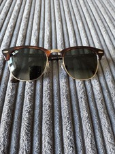 Ray-Ban RB3016 Clubmaster