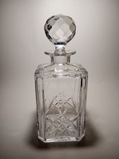 Stunning Heavy Lead Crystal Cut Glass Square Whisky Spirits Decanter 