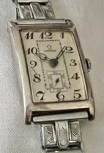 Omega rare oversized - ⭐️,