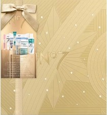 No7 The Ultimate 9 Piece Collection Protect Perfect Gift Set