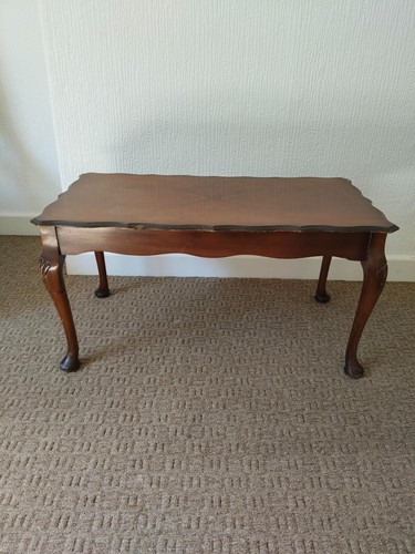 Queen anne style walnut - style,