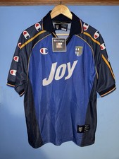 Bnwt deadstock parma training - parma,