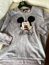 Disney love to lounge fluffy sleep top mickey mouse medium 14/16