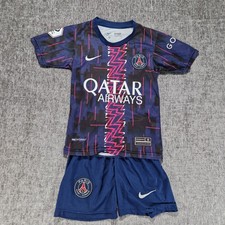 PSG Football Kit Paris St. Germaine Mbappe No.7 Boys Navy Blue. Aprx 6 Years
