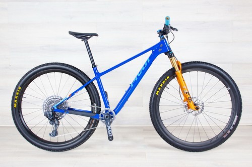 2023 pivot les size - pivot,