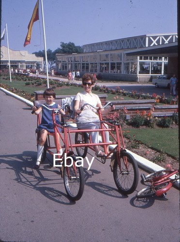 Half frame slide - frame,