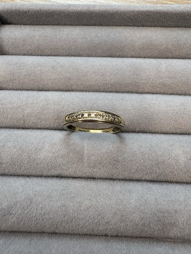 9ct yellow gold - 9ct, half
