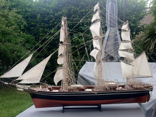 Large wooden cutty - large,