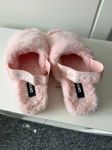 Dkny ladies pink fluffy - dkny,