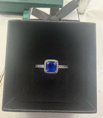 Pandora royal blue square - pandora,
