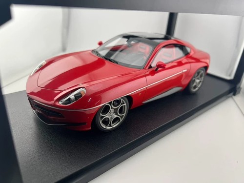 Cult models scale - models,