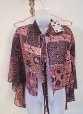 Boohoo women's cape. Size 12