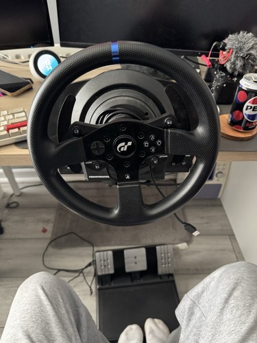 Thrustmaster t300 gt - thrustmaster,