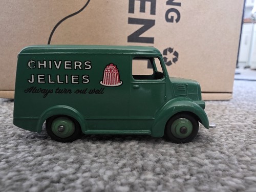 Dinky toys 31c trojan - 31c, (452)