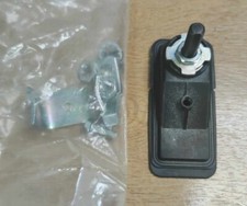 Ransomes Latch 001990585  New