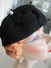 VINTAGE 1950s HAT