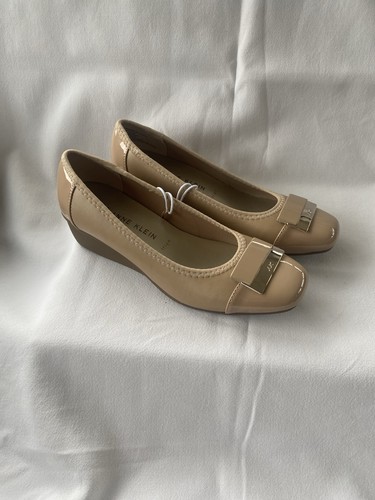 Anne klein beige faux - anne, leather