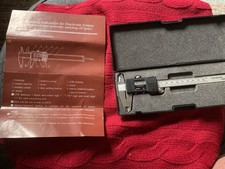 Digital Stainless Steel Metal Vernier Measuring Calipers (150mm) - battery incl