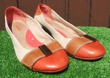 Womens Hush Puppies Leather Candid Pumps