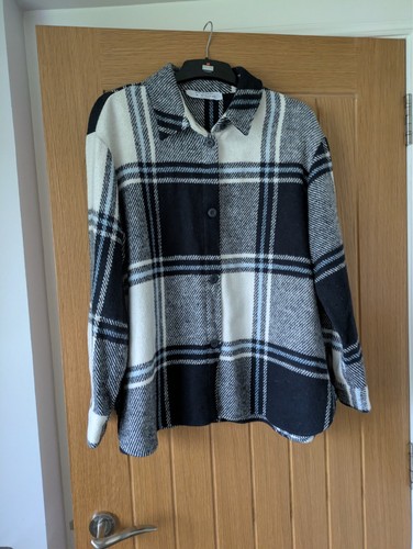 Primark navy cream - cream, check
