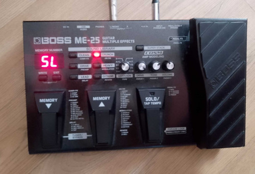 Boss guitar - boss,