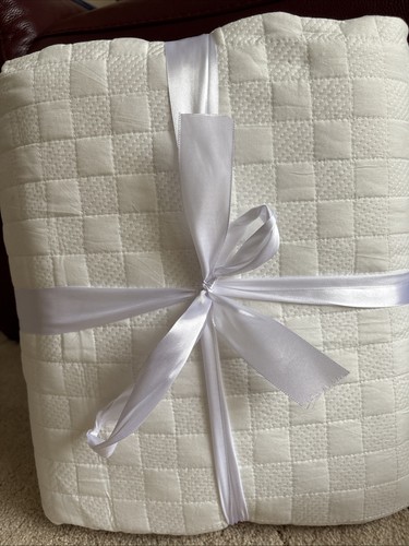 King size bedspread - king,