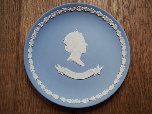 Wedgwood blue jasperware - blue,