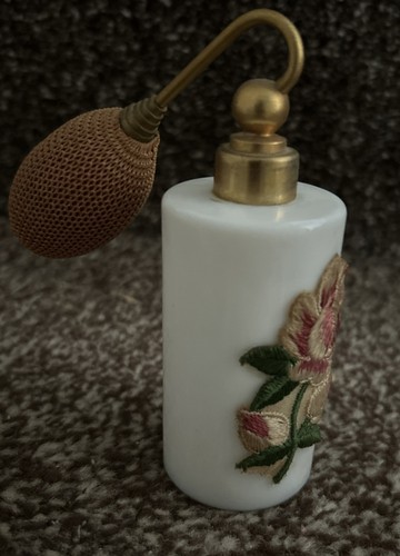 Vintage perfume atomizer white - vintage,