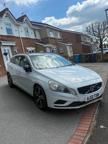 Volvo v60 design luxury - r, nav