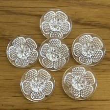 A Set of 6 vintage clear glass buttons with a pretty Flower design 
