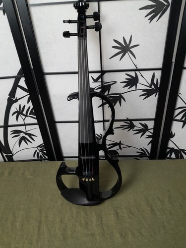 Electric violin gear4music - by,