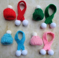 DOLLS HOUSE MINIATURE: Knitted