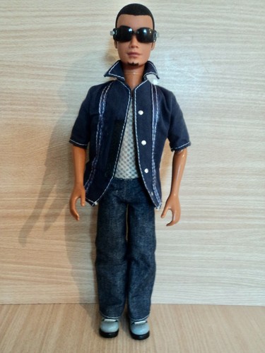 Barbie scene sutton doll - scene,