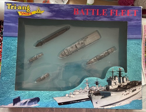 Tri ang ships model - tri-ang, battle