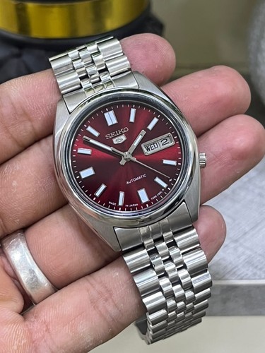 Seiko automatic cherry red - automatic,