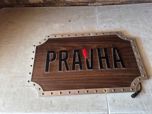 Prahva beer light bar - beer,