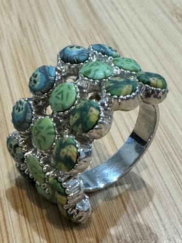 Viva beads green hand painted - viva,