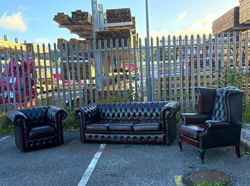 Stunning dark oxblood - dark,