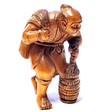 M7514 - 2" Hand Carved Boxwood