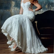 New Venus Wedding Dress - Fit